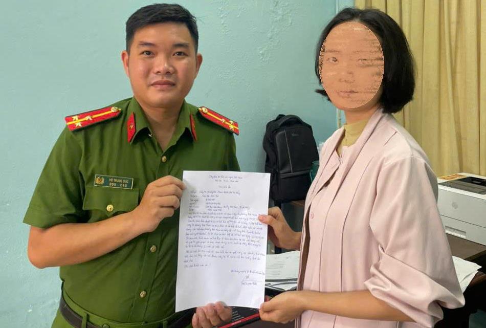 Người dân gửi thư cảm ơn Công an phường