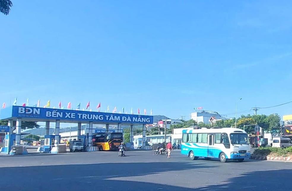 Xe buýt thành... xe rề