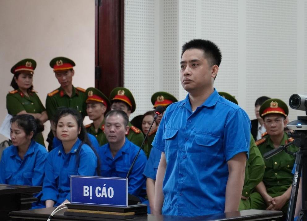 Xét xử đường dây mua bán ma túy “khủng” và sử dụng vũ khí quân dụng chống trả lực lượng chức năng
