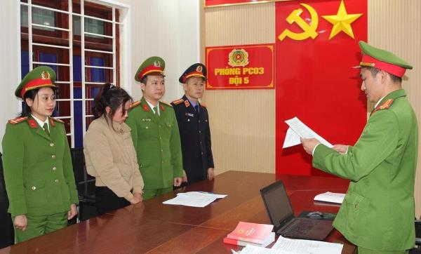 Triệt phá cơ sở sản xuất hơn 60.000 lít giấm giả bằng hóa chất công nghiệp