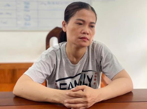 Nữ quái chuyên đá xế vùng nông thôn sa lưới