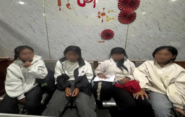 Ngăn chặn kịp thời 4 thiếu nữ bỏ nhà đi tìm việc nhẹ, lương cao qua mạng xã hội