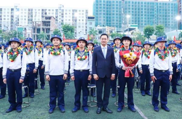 Tự hào lên đường thực hiện nghĩa vụ thiêng liêng với Tổ quốc