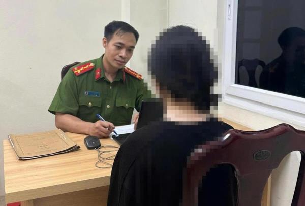 Nữ sinh ở Hà Nội bị bắt cóc online, dọa chặt ngón tay nếu gia đình không chuyển tiền chuộc