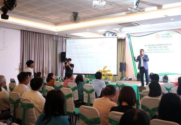 Trang bị Năng lực số dành cho cán bộ quản lý giáo dục