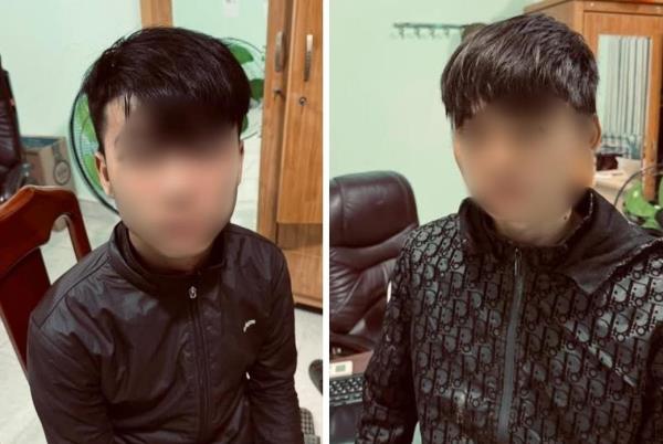 2 nghi can gây án mạng ra đầu thú