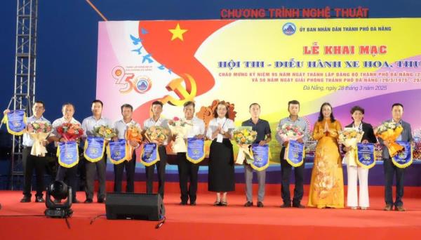 Hội thi xe hoa, thuyền hoa