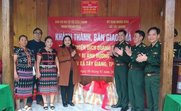 Biên phòng thành phố Đà Nẵng bàn giao 5 căn nhà cho nhân dân biên giới trong Chiến dịch Quang Trung
