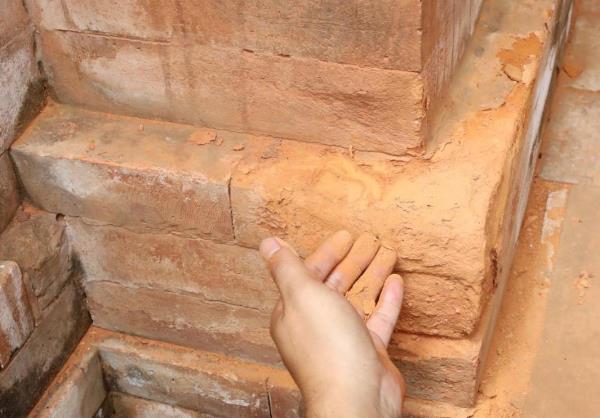 Ném tiền qua cửa sổ?