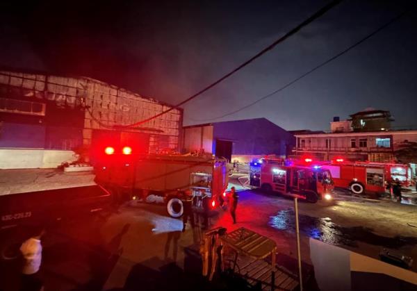 Bà hỏa cũng… tăng ca