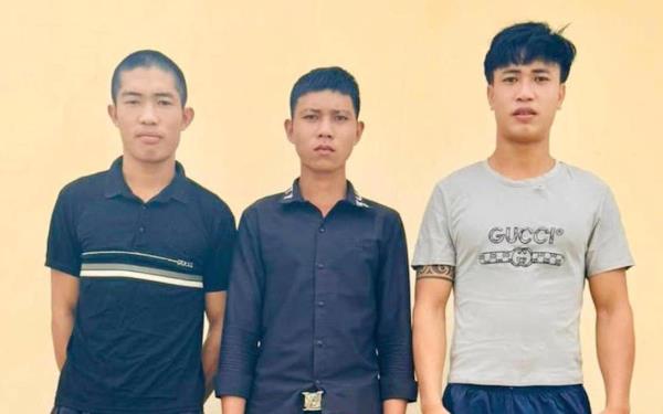 Đã sai còn quấy, hai anh em trai cùng xộ khám