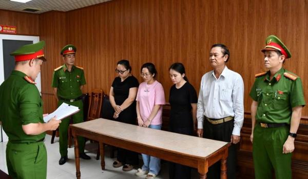 Lừa dối khách hàng tại Phòng khám Đa khoa Quốc tế Đà Nẵng