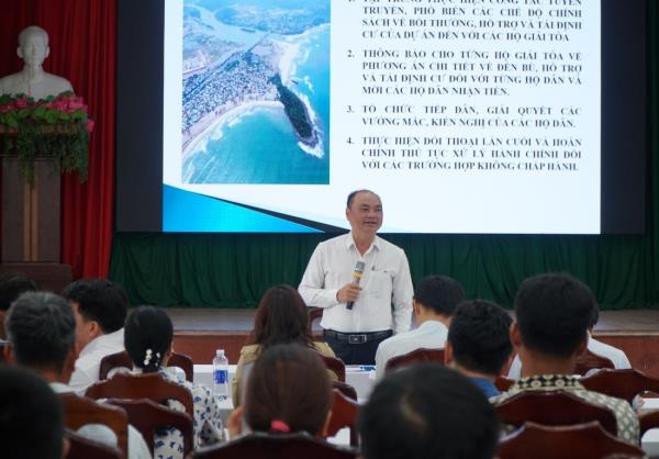 Đối thoại với các hộ dân giải tỏa cụm công nghiệp Hòa Khánh Nam