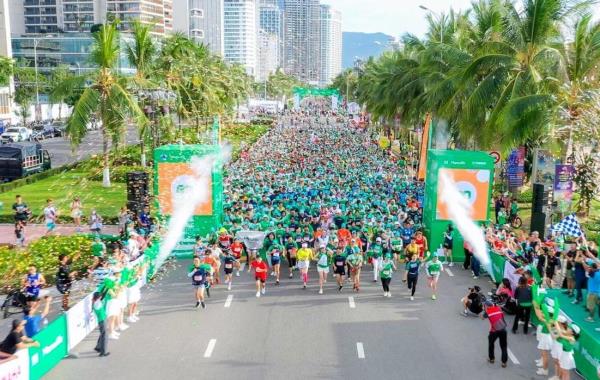 10.000 VĐV tham gia Cuộc thi Marathon Quốc tế Đà Nẵng lần thứ XIII