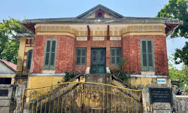 Huế quyết tháo dỡ biệt thự Pháp cổ hơn 100 năm