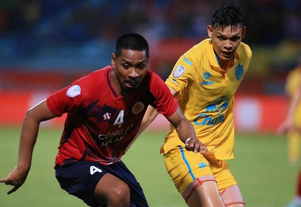 Cao Pendant Quang Vinh chính thức có quốc tịch Việt Nam, cơ hội tăng cường sức mạnh đội tuyển Quốc gia