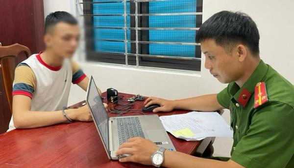 Vận động đối tượng trộm cắp ra đầu thú