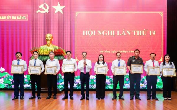 Đà Nẵng phấn đấu đạt mức tăng trưởng kinh tế hơn 10%