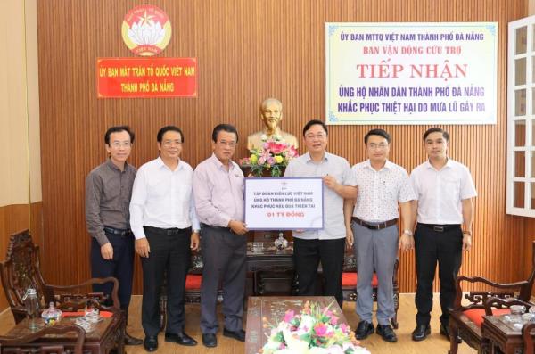 Tập đoàn điện lực Việt Nam hỗ trợ nhân dân thành phố Đà Nẵng 1 tỷ đồng khắc phục hậu quả sau thiên tai