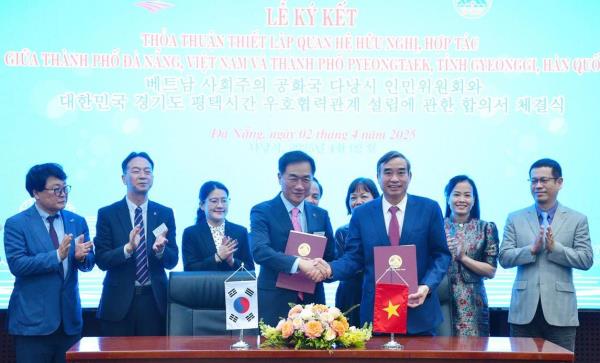 Đà Nẵng và Pyeongtaek ký kết thỏa thuận thiết lập quan hệ hữu nghị và hợp tác