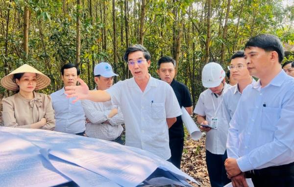 Tập trung gỡ vướng, đẩy mạnh phát triển cụm công nghiệp