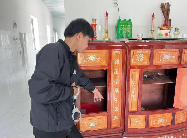 Đạo chích bị bắt khẩn cấp