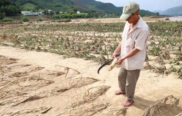 Lũ dữ cực đoan hoành hành miền Trung - thủy điện có vô can? (Kỳ 1: Nước mắt bên dòng Vu Gia)