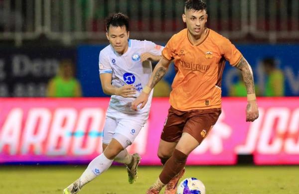 Liệu còn hy vọng nào cho Nam Định trong cuộc đua xưng vương?