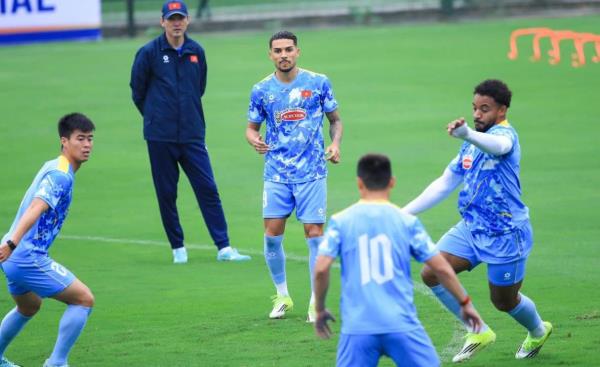 Vé xem trận Việt Nam vs Malaysia cao nhất 400 nghìn đồng