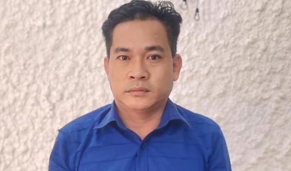 Thầy bói rởm lên mạng lừa đảo