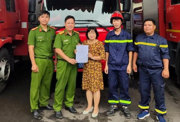 Người dân gửi thư cảm ơn lực lượng Cảnh sát PCCC và CNCH Công an quận Hải Châu