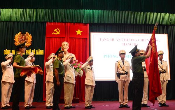 Tuyên dương nhiều tập thể, cá nhân thuộc Công an TP Đà Nẵng có thành tích xuất sắc