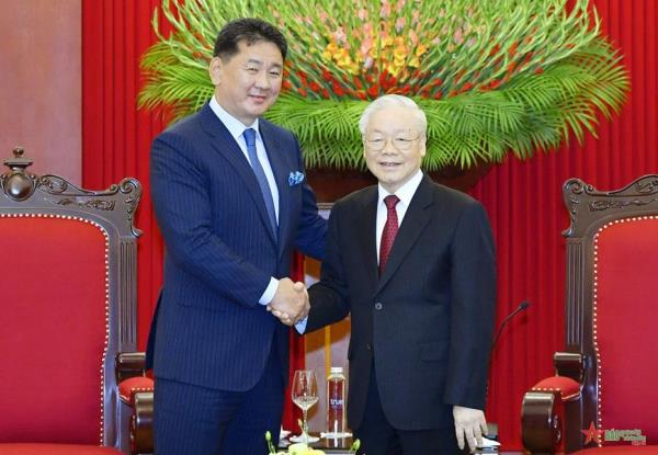 Tổng Bí thư Nguyễn Phú Trọng tiếp Tổng thống Mông Cổ Ukhnaagiin Khurelsukh