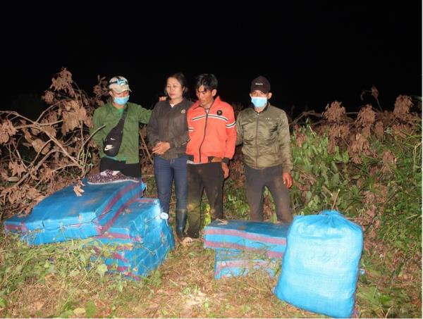 Bể chuyến hàng Tết