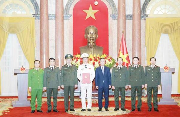 Thăng cấp bậc hàm Thượng tướng đối với Thứ trưởng Bộ Công an Nguyễn Duy Ngọc