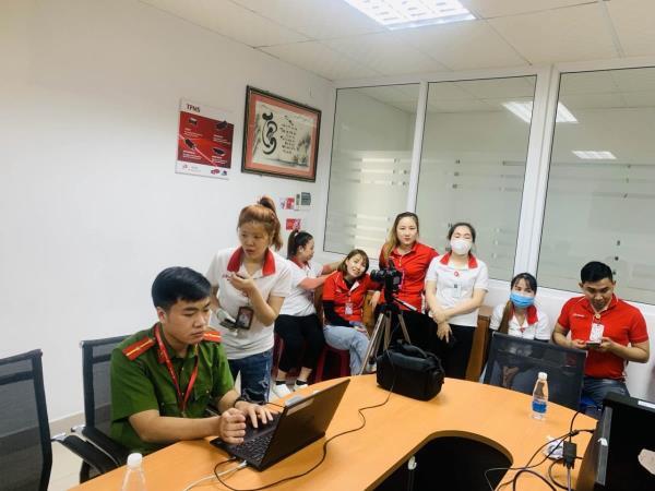 Về đích trước giờ G