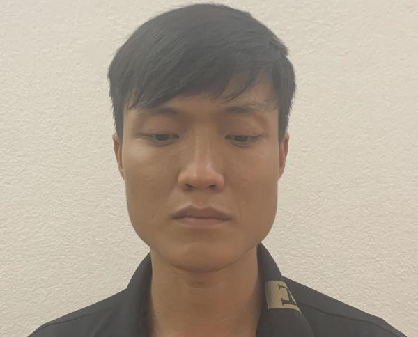 Trốn nã trong quán nét