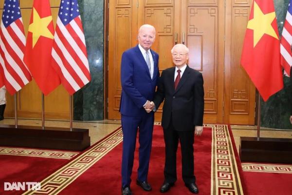 Tổng thống Biden đăng video, gọi chuyến thăm Việt Nam là thời khắc lịch sử