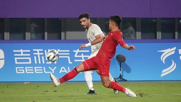 Lượt trận thứ 2 vòng bảng bóng đá nam ASIAD 19: Các đại diện Đông Nam Á đều thua thảm