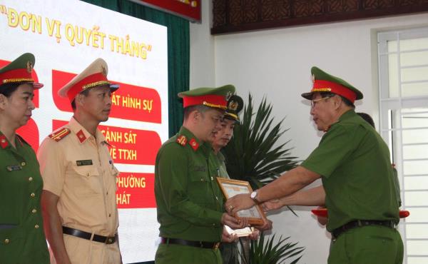 Quyết liệt triển khai kế hoạch, giải pháp kéo giảm bền vững ít nhất 5% số vụ phạm pháp hình sự