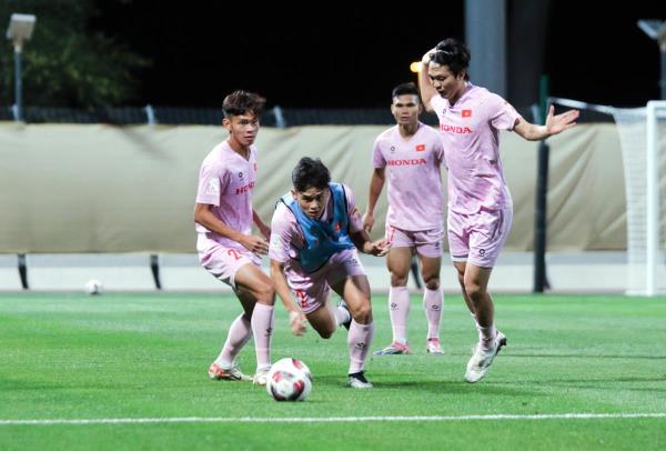 Ai lĩnh ấn tiên phong Đông Nam Á tại ASIAN Cup?