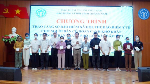 Chia sẻ gánh nặng với những người có hoàn cảnh khó khăn