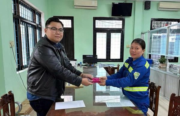 Món quà của vợ chồng công nhân môi trường đô thị Đà Nẵng