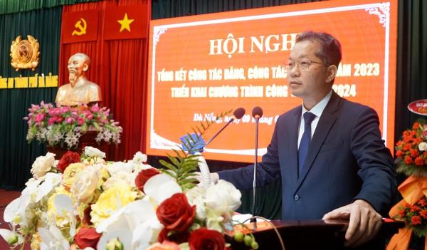 Huy động sức mạnh của hệ thống chính trị và nhân dân vào công tác bảo đảm An ninh trật tự