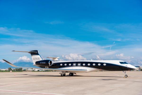 Soi độ sang chảnh của phi đội tàu bay Gulfstream xuất hiện tại Đà Nẵng