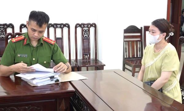 Lừa đưa đi du lịch để chiếm đoạt tiền