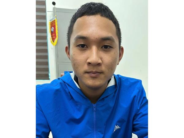 Trốn xa vẫn không thoát