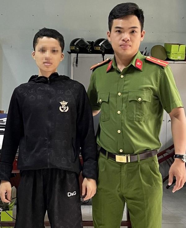 Cướp tiền của cha ruột