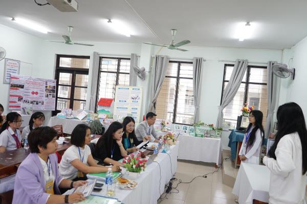 190 dự án tham gia Cuộc thi Khoa học kỹ thuật cấp thành phố dành cho học sinh trung học năm học 2024-2025