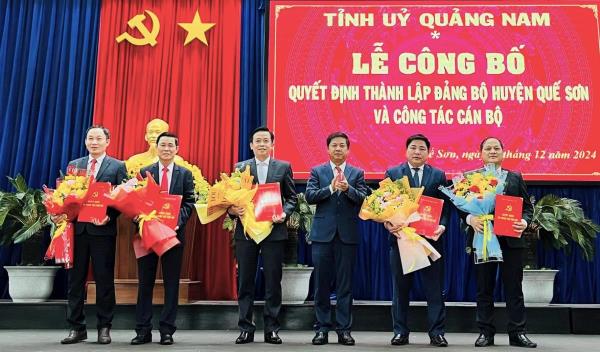 Các địa phương công bố các Quyết định nhân sự theo Nghị quyết về sắp xếp đơn vị hành chính
